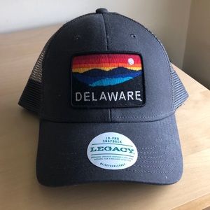 *BRAND NEW NBW* DELAWARE SNAPBACK HAT
